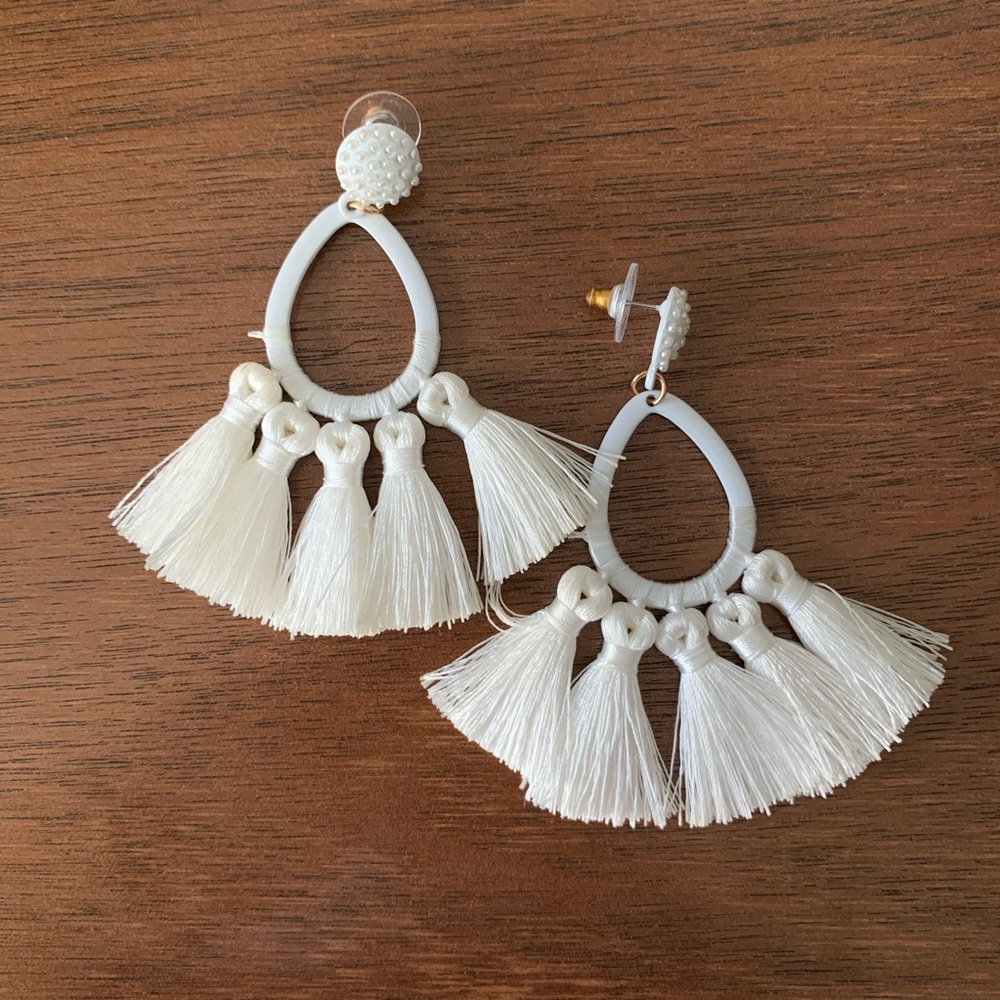 Chic White Tassel Earrings